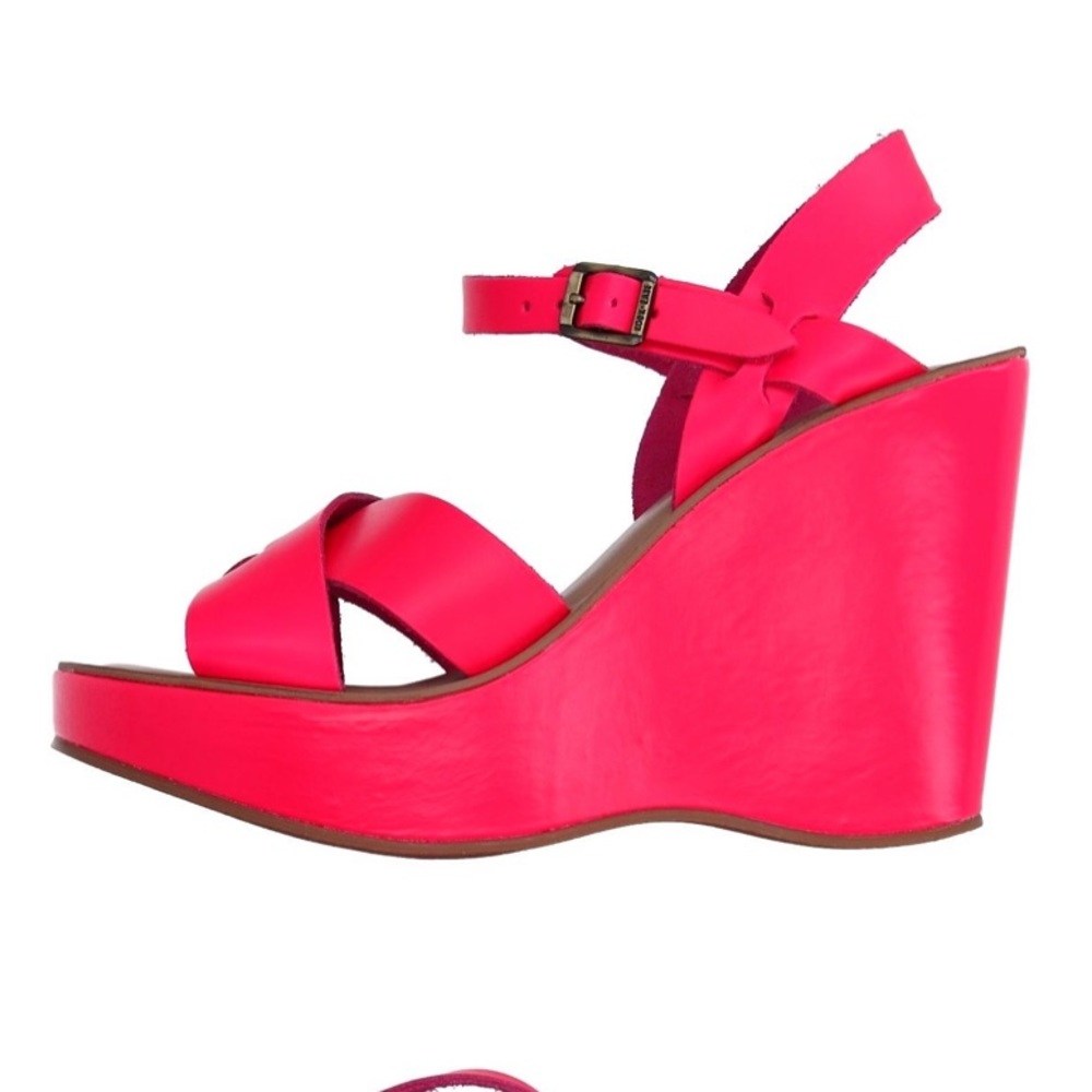 NEW Bright pink Kork Ease wedge sandals